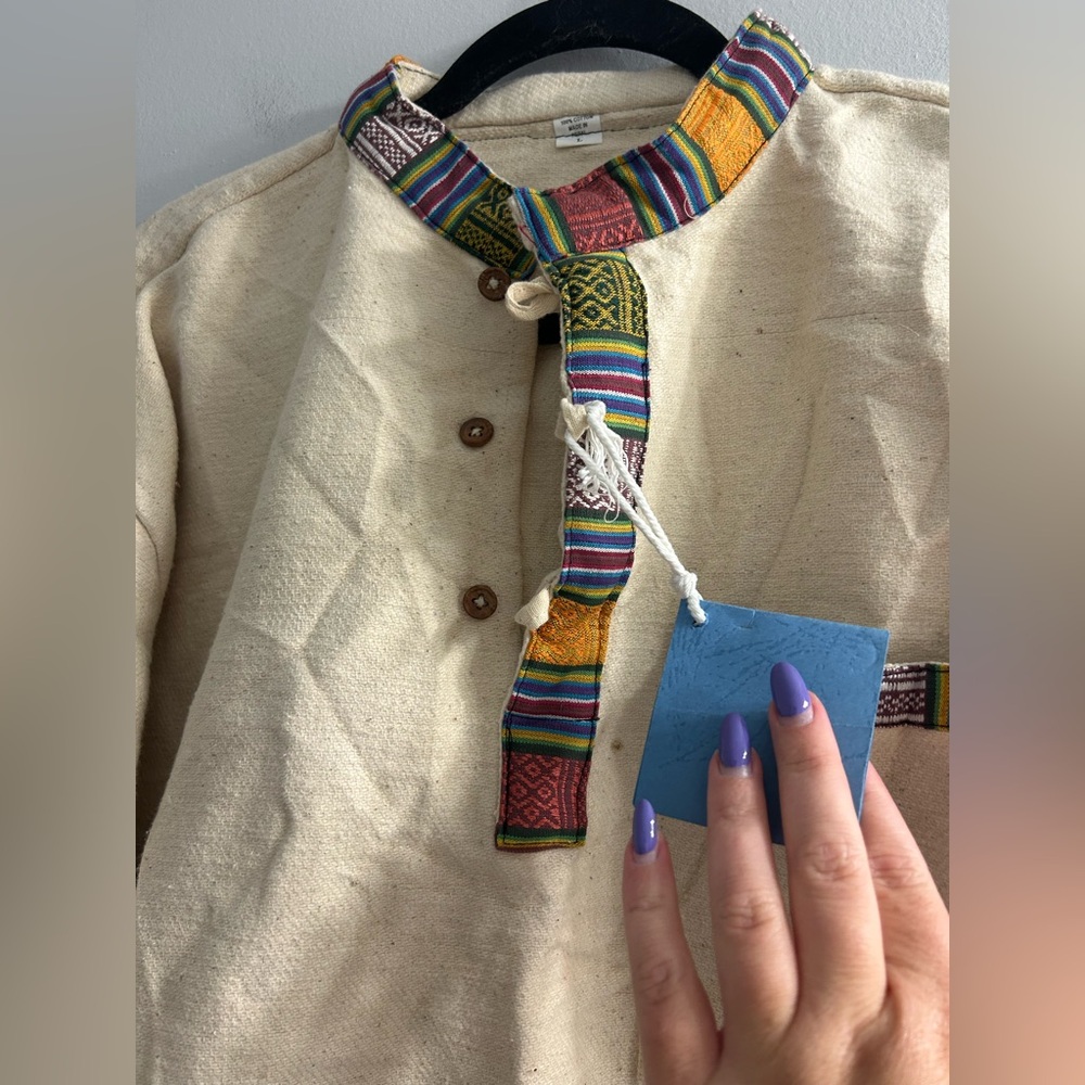 Handmade in Nepal men’s top button up - Picture 2 of 7